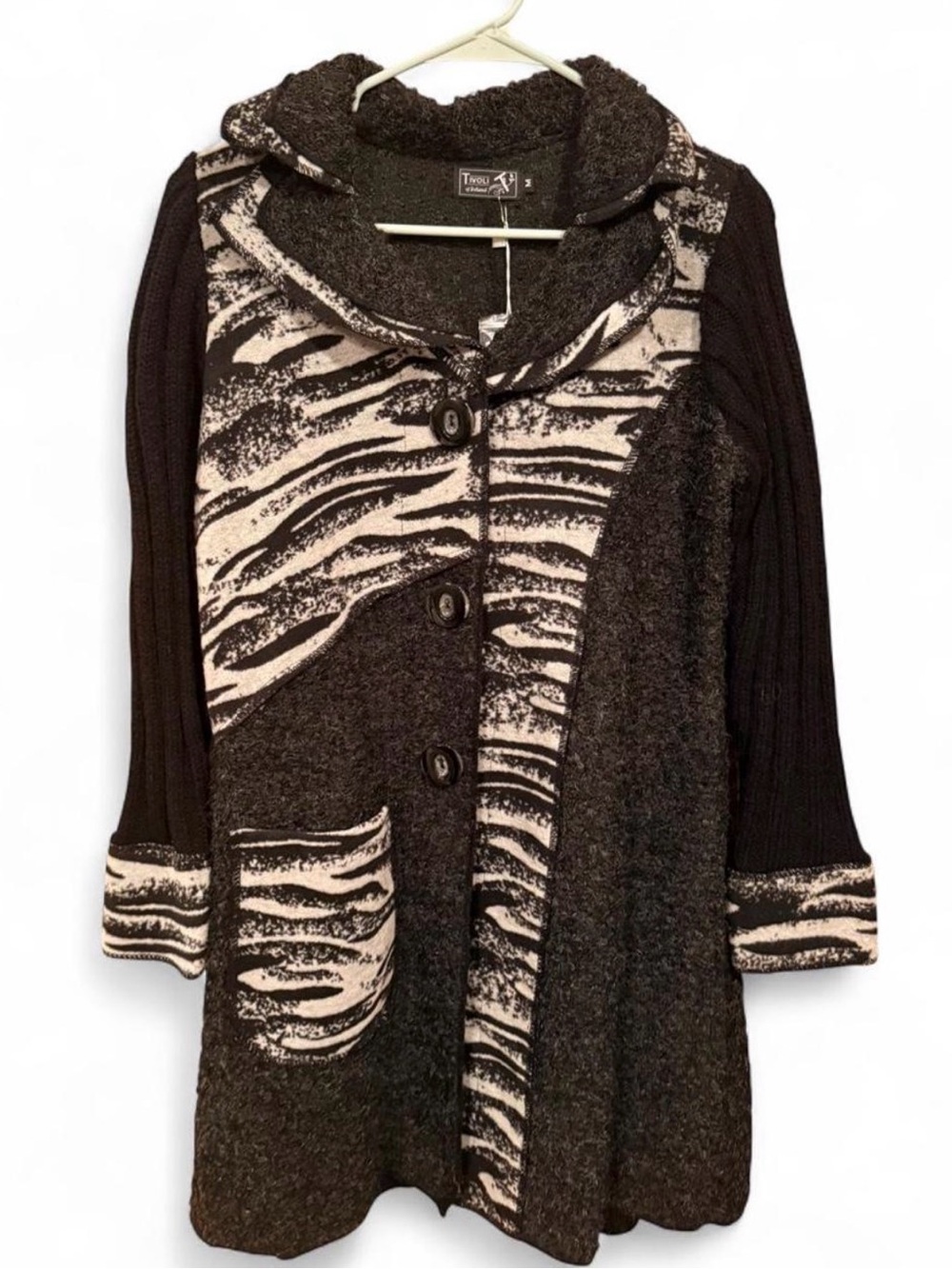 Zebra Patterned Buttoned Women's Irish Wool Cardigan